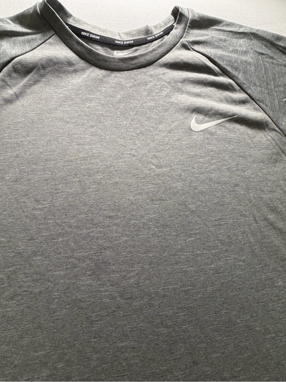 Nike Men's Heather Gray Short-Sleeve Athletic Tee with Swoosh
